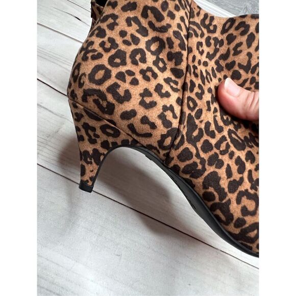 Circus Kitten Heel Booties - Picture 3 of 7